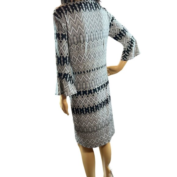 (5 for $25) Jennifer Lopez Keyhole Sheath dress in Retro Geo Print Size Small - Picture 4 of 8